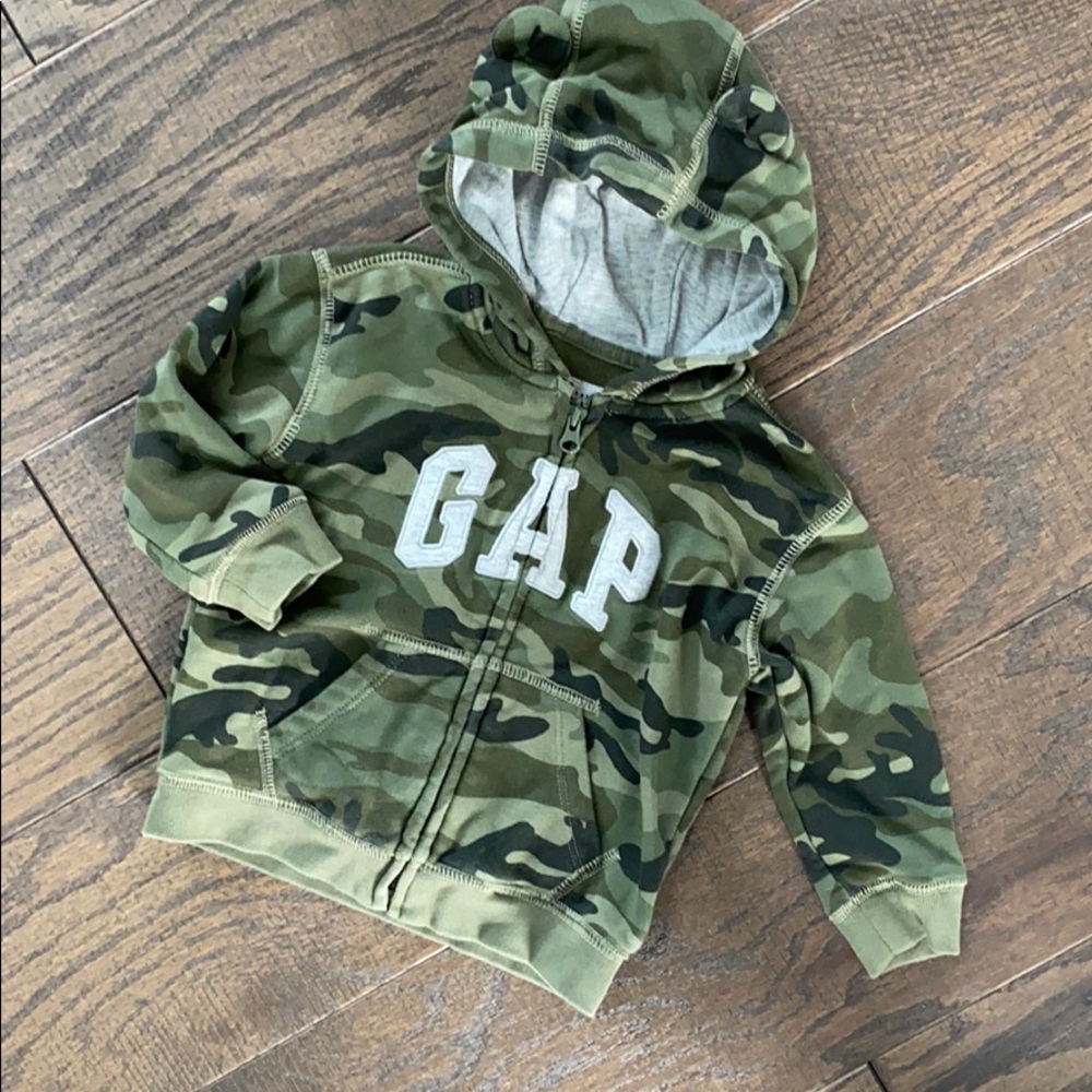 NWOT Babygap camo zip up